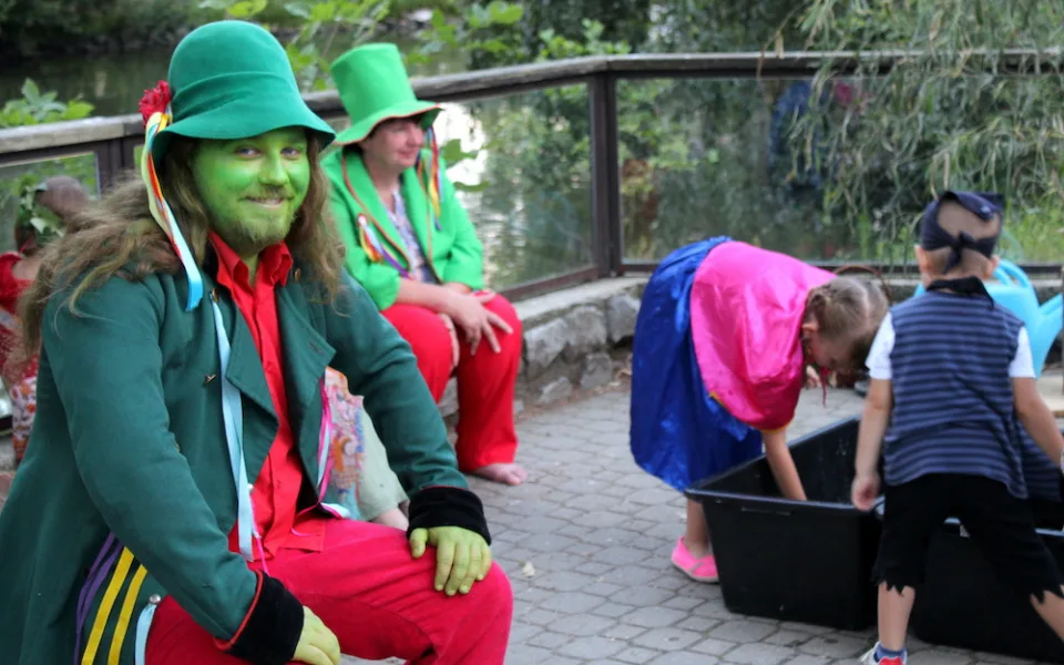 Zoo Hluboká zve návštěvníky za zvířátky, ale také do pohádky