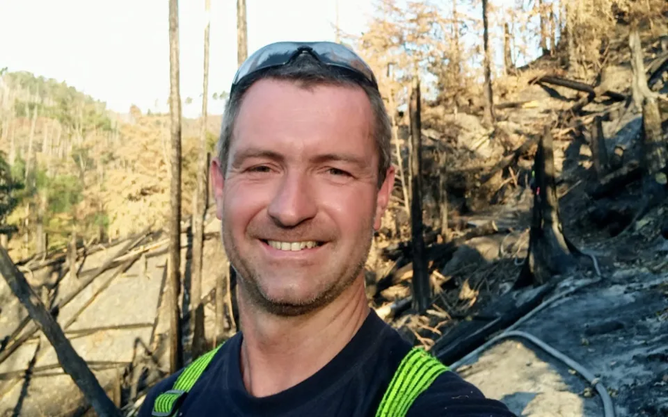 Fotky a videa vám něco řeknou, realita byla ale mnohem horší, říká velitel hasičů zasahujících v Hřensku