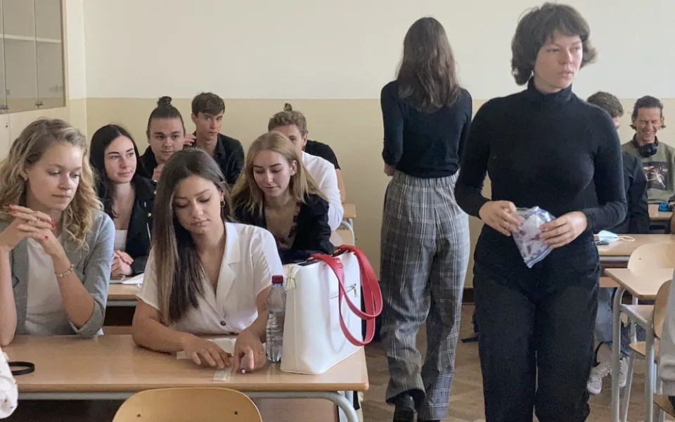 Školáci si oddechnou. Začátek školního roku se obejde bez opatření proti covidu