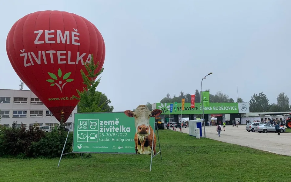 V Českých Budějovicích začala Země živitelka.