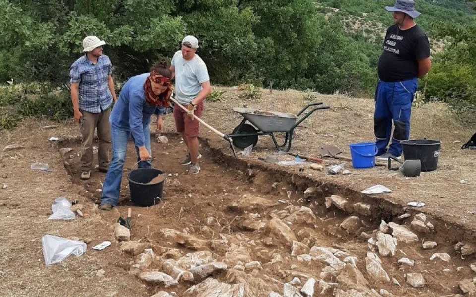 Letní škola archeobotaniky na makedonském Ochridu se podílí na mezinárodním projektu
