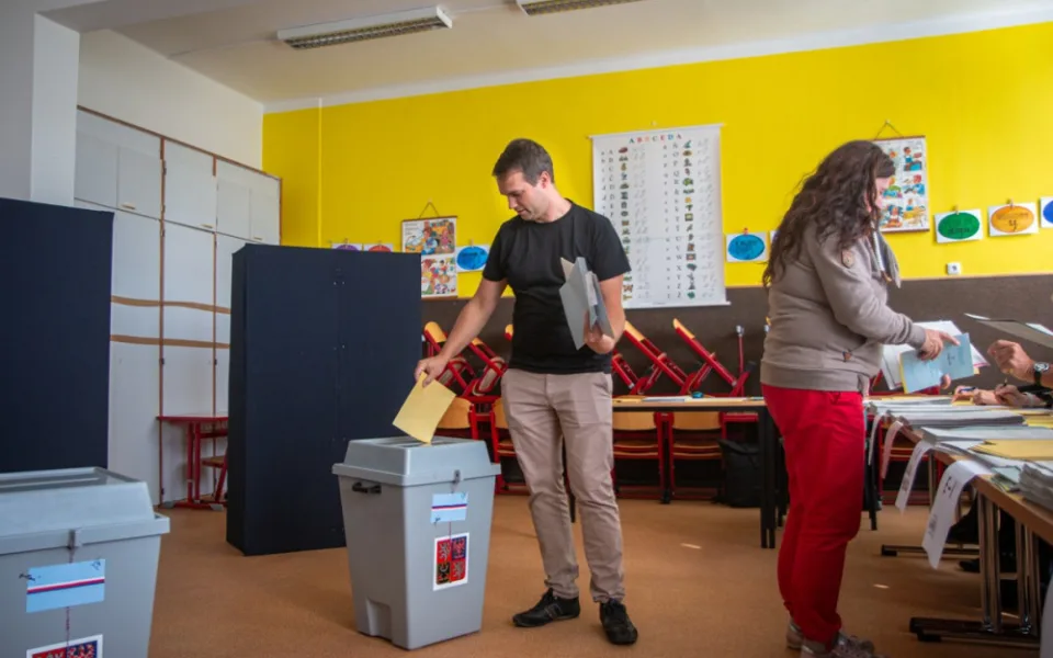 VOLBY 2022: Svatý Jan nad Malší si v referendu schválil výstavbu bytového domu