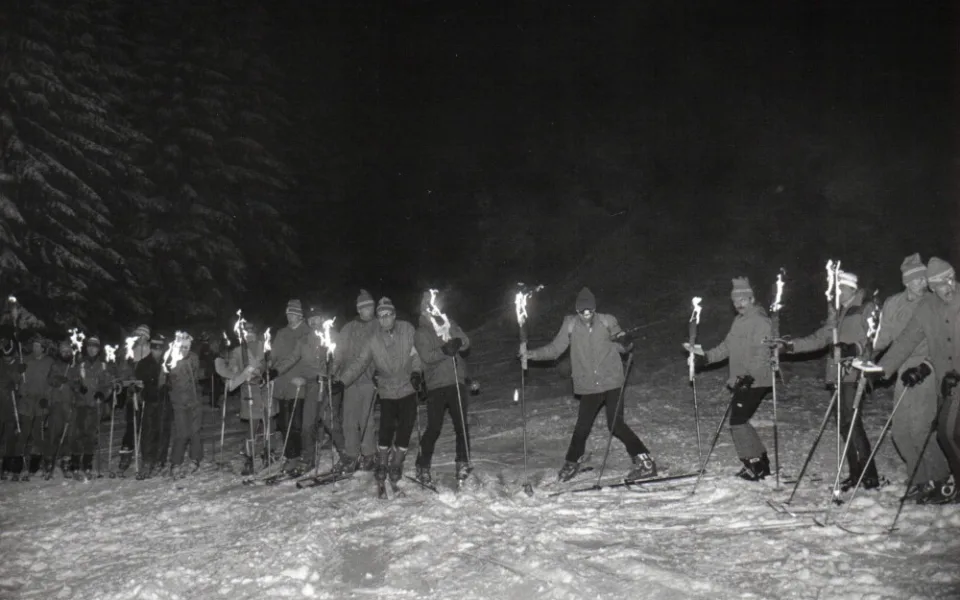 Zemřel dlouholetý člen Horské služby Šumava Jiří Bárta, díky němu vznikla slavná jízda s pochodněmi