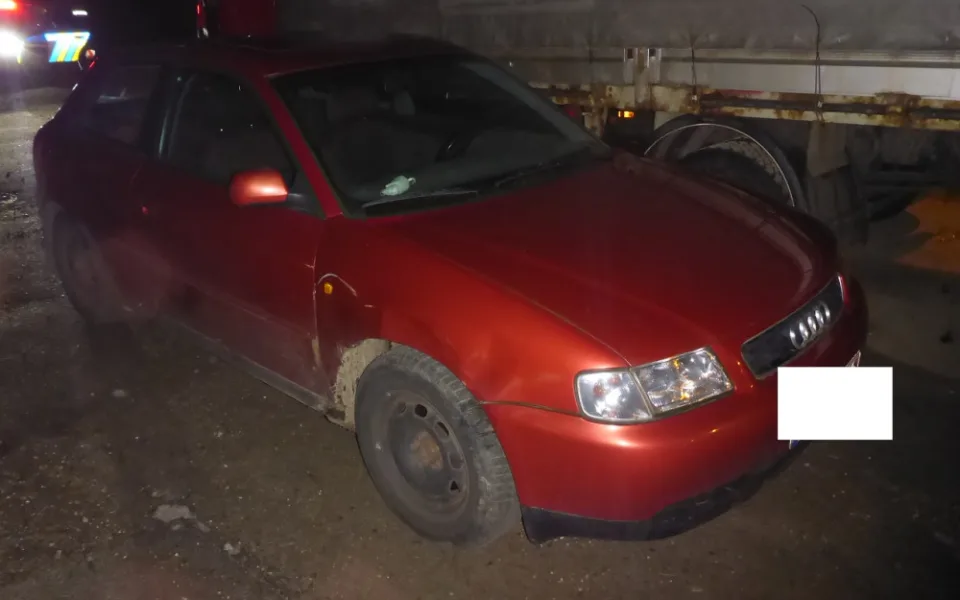 Patnáctiletý mladík vyvezl své kamarády na výlet. Auto si půjčil od strýce