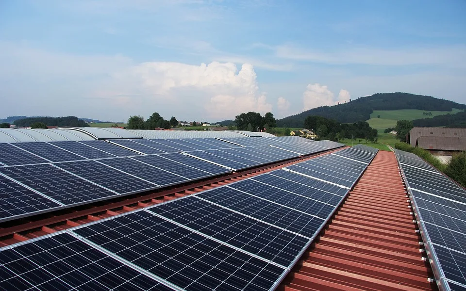 Tábor zvyšuje počet fotovoltaických elektráren, z nichž chce čerpat energii