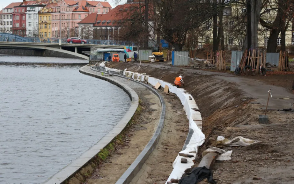 Park Dukelská se otevře v květnu. Bez herních prvků