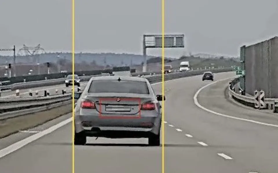 Závodník na D3 u Ševětína. Policie naměřila řidiči BMW 227 kilometrů za hodinu.