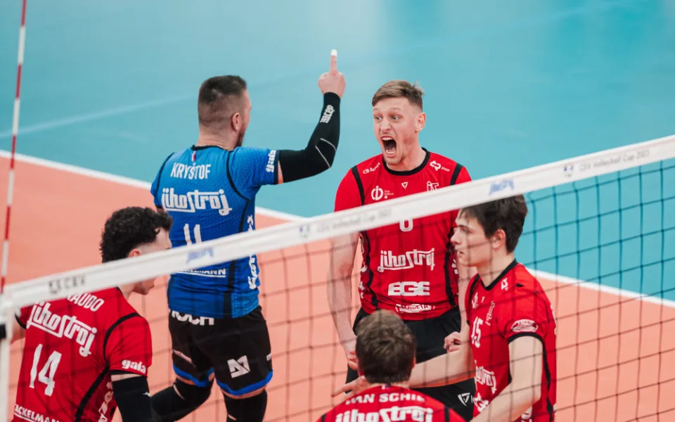 Jihostroj vyhrál 3:0, v Poháru CEV ale pokračuje Maaseik