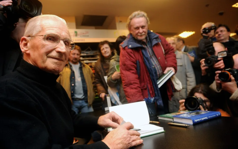 Lubomír Štrougal.