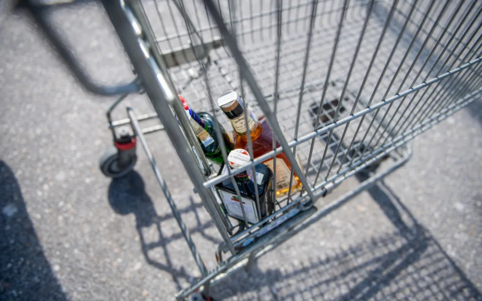 Suchej únor prodej alkoholu v obchodech neovlivnil, někde meziročně stoupl