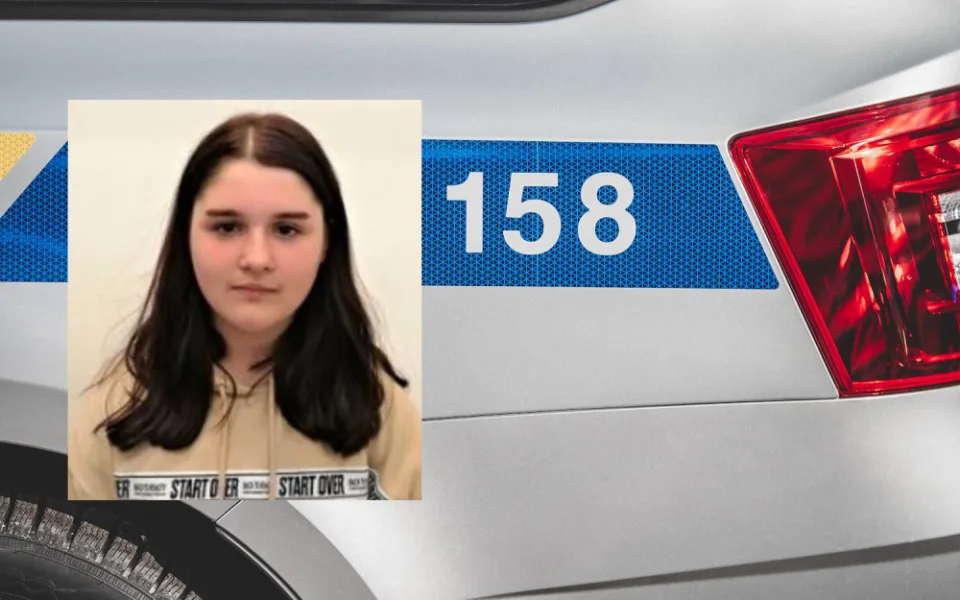 Policie hledá čtrnáctiletou dívku, která odešla od své babičky