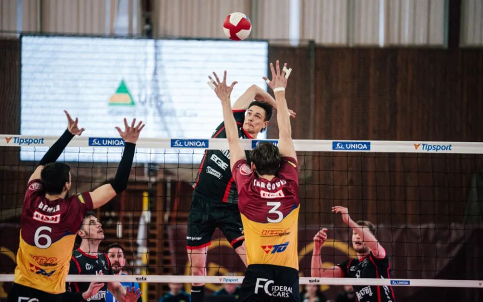 Semifinálový mečbol pro Liberec. V neděli půjde Jihostroji o vše