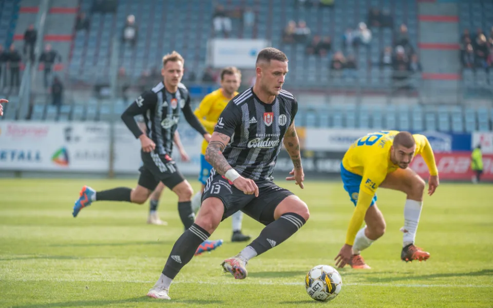 Ve dvacátém osmém kole FORTUNA:LIGY se v domácím zápase utká Dynamo s Jabloncem