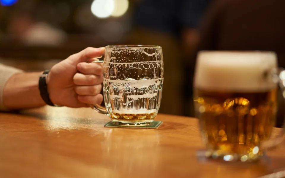 Patnáct procent vesnických hospod za poslední čtyři roky skončilo, další lapají po dechu
