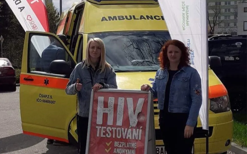 Zdarma a anonymně. PREVENT 99 nabídne testy na žloutenku, HIV i syfilis
