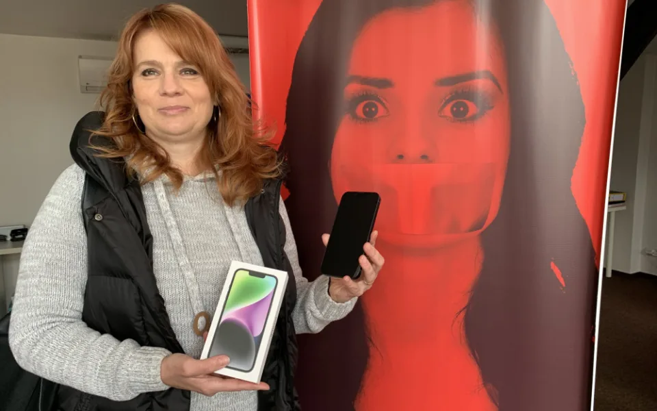 Vůbec jsem to nečekala, raduje se Simona Cháberová. S Drbnou vyhrála iPhone 14