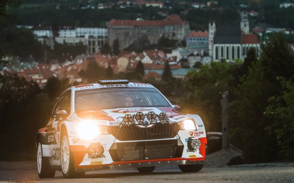Jubilejní padesátý ročník Rallye Český Krumlov se blíží, chybět nebude česká špička