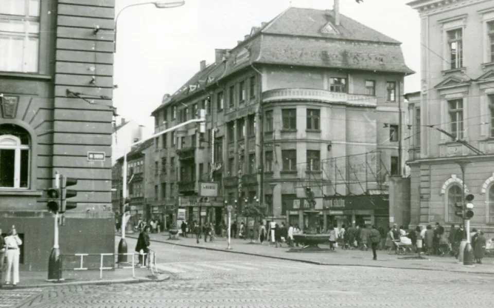 České Budějovice objektivem Milana Bindera a perem Martina Maršíka: Kino Jas na Lannovce