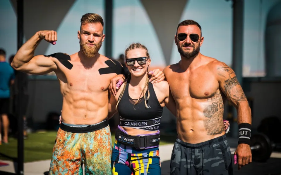 Unikátní závod kombinující tradiční běh a workouty Bcross run je už tento víkend