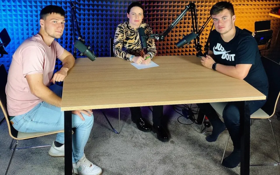 Proč podcast? Protože na VŠTE je pořád o čem mluvit
