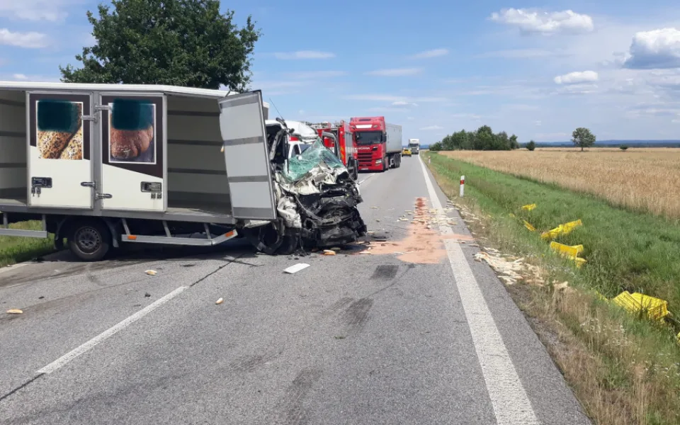 Dva lidé zemřeli při dopravní nehodě u Třeboně. Další se stala o 20 kilometrů dál