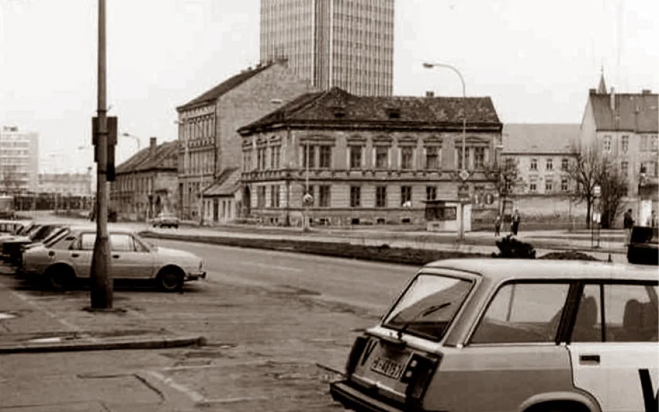 Dům rodiny Schrabalů stál v Českých Budějovicích přes sto let