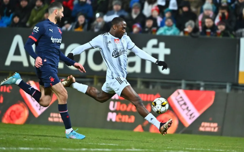 Dynamo v prvním domácím utkání proti Slavii neuspělo.