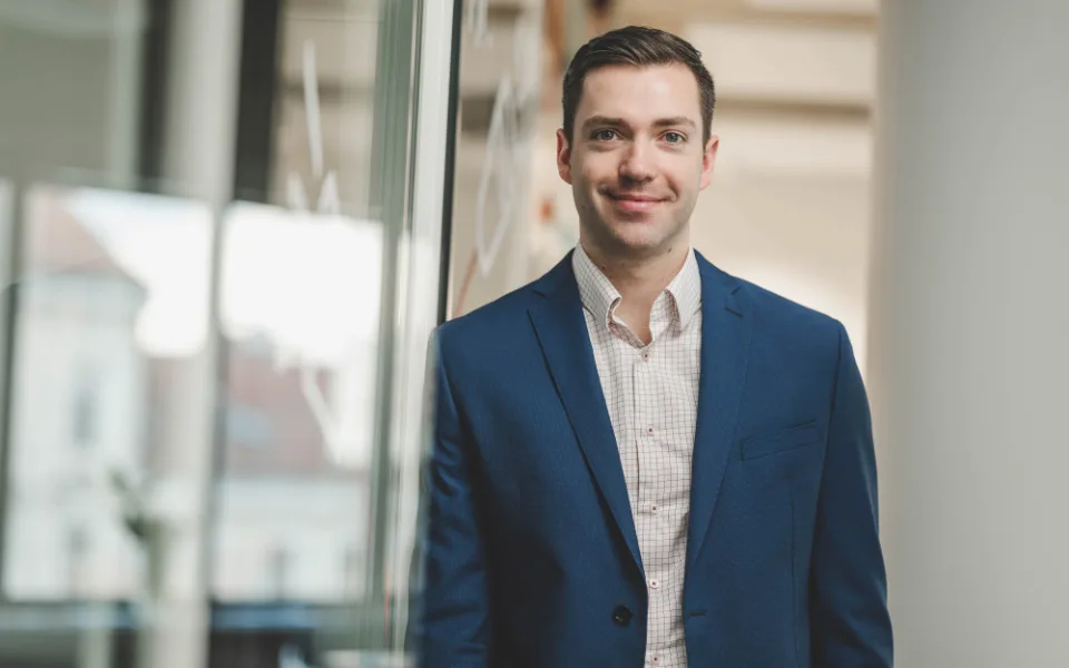 Ondřej Hájek: Podíl rodinných domů s fotovoltaikou v Česku nedosahuje ani 10 procent