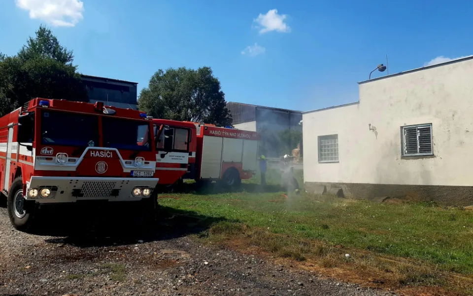 Stačily 3 stupně a kuřata by zemřela. Pochcípala by do 15 minut, uvedli hasiči
