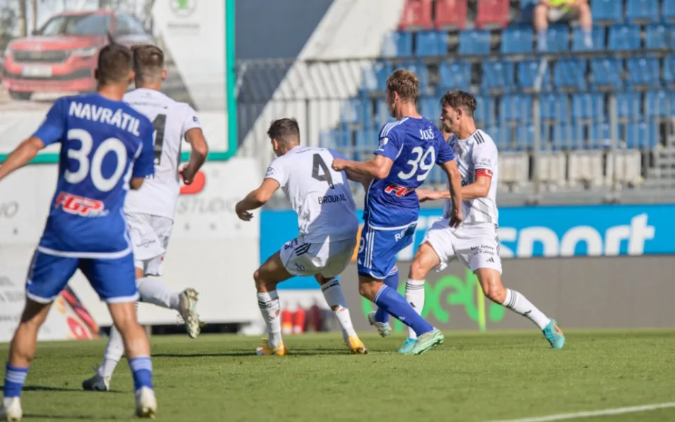 Dynamo s Olomoucí těsně prohrálo