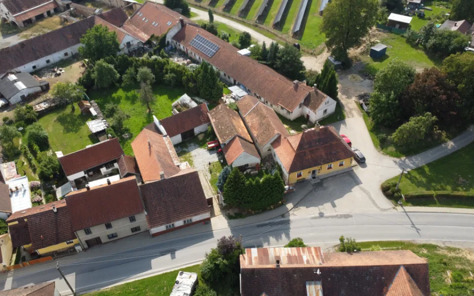 Letecký pohled na řešené území.
