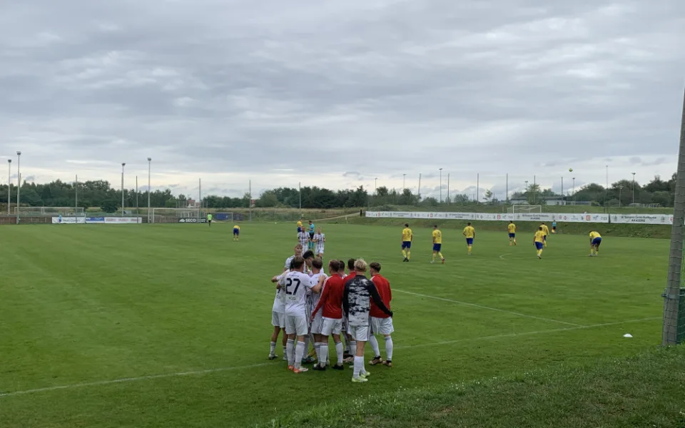 Rezerva Dynama doma porazila Písek 4:1.