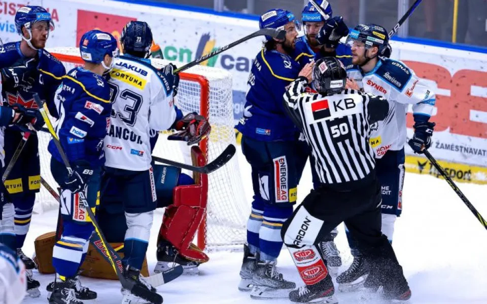 Dramatický závěr pro Liberec, Motor padl v prodloužení