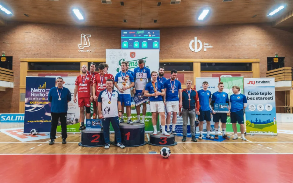 Konec ročníku ve velkém stylu - v Budějovicích se přepisovaly dějiny.