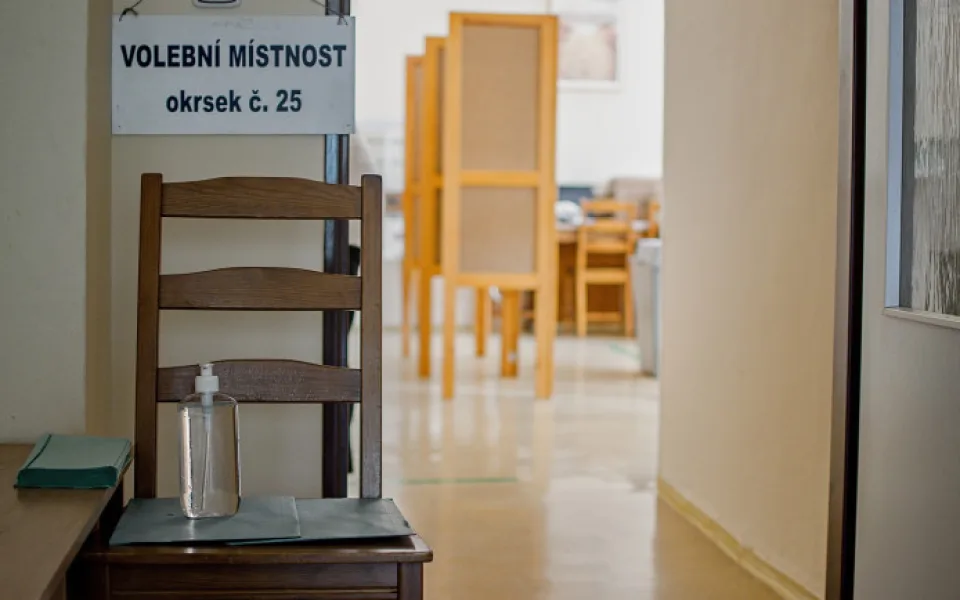Češi se o příští volby do europarlamentu moc nezajímají, ukázal Eurobarometr