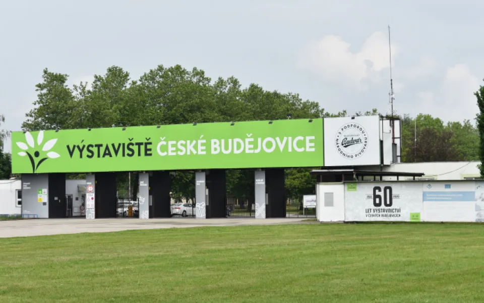 Budějovické výstaviště podepíše s krajem smlouvu na stavbu haly pro míčové