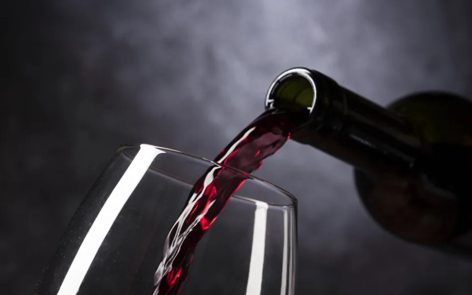Pozor na lednový efekt, varují před závislostí na alkoholu odborníci