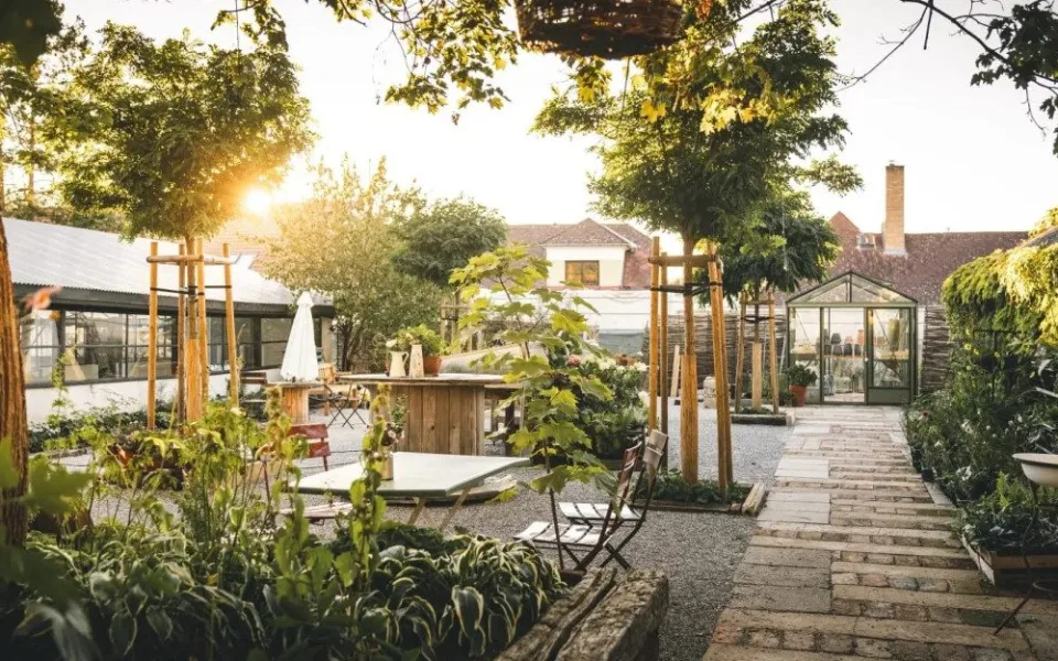 Místo Krafferovy zahrady mohlo stát parkoviště. Oblíbený prostor zachránila trojice architektů