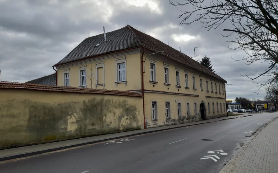 Nové bydlení nedaleko centra? Zájemci navrhnou proměnu kasáren