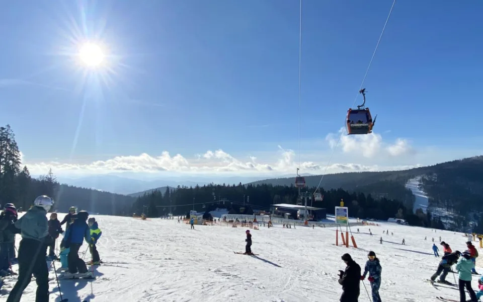 V jihočeských skiareálech je až metr sněhu, na Zadově se dá běžkovat