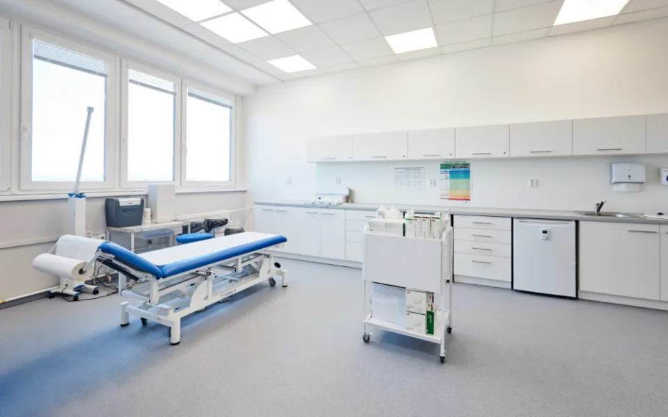 Centrum hojení chronických ran EUC Kliniky v Českých Budějovicích získalo certifikát Garance kvality za vynikající péči o klienty s chronickými ranami