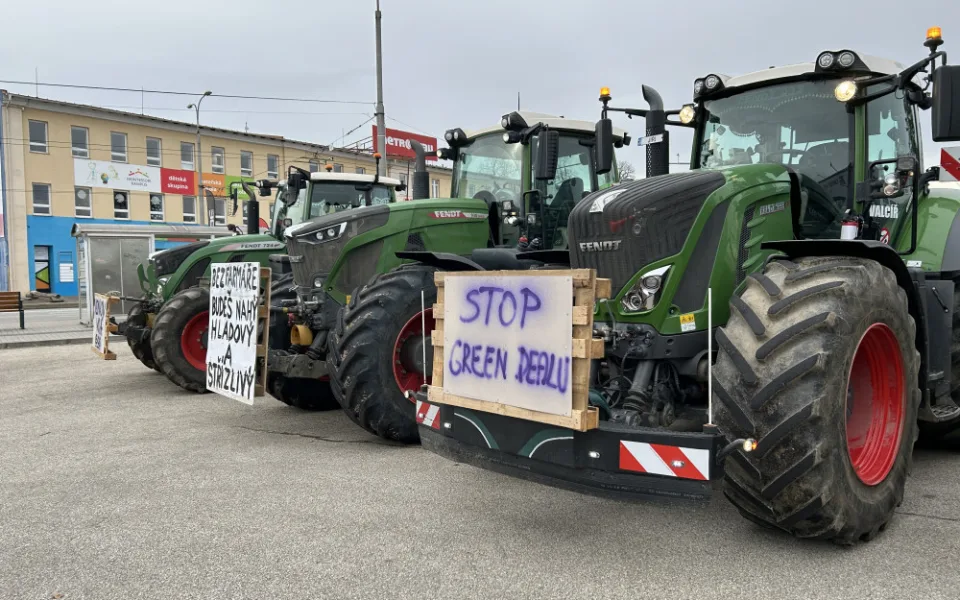 FOTOGALERIE: Zemědělství je jen jedno. Co vzkazují jihočeští zemědělci?