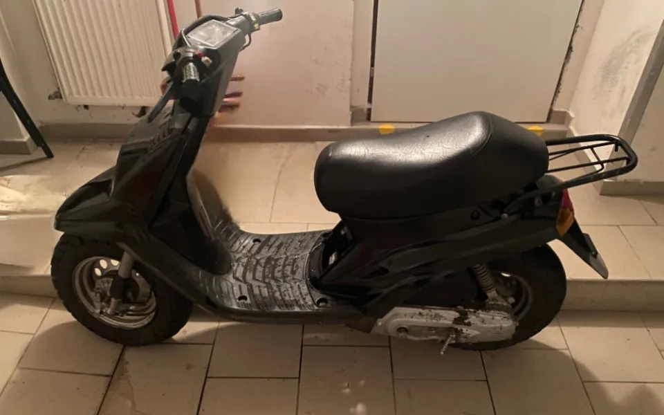 Policisté v budějcích našli skútr. Hledají majitele