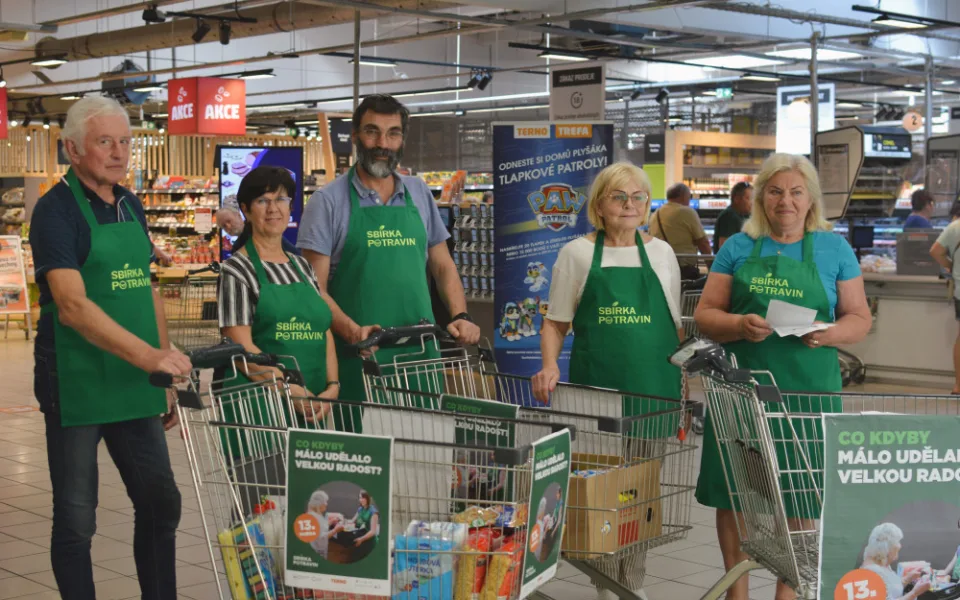 V potravinové sbírce se vybralo rekordní množství zboží