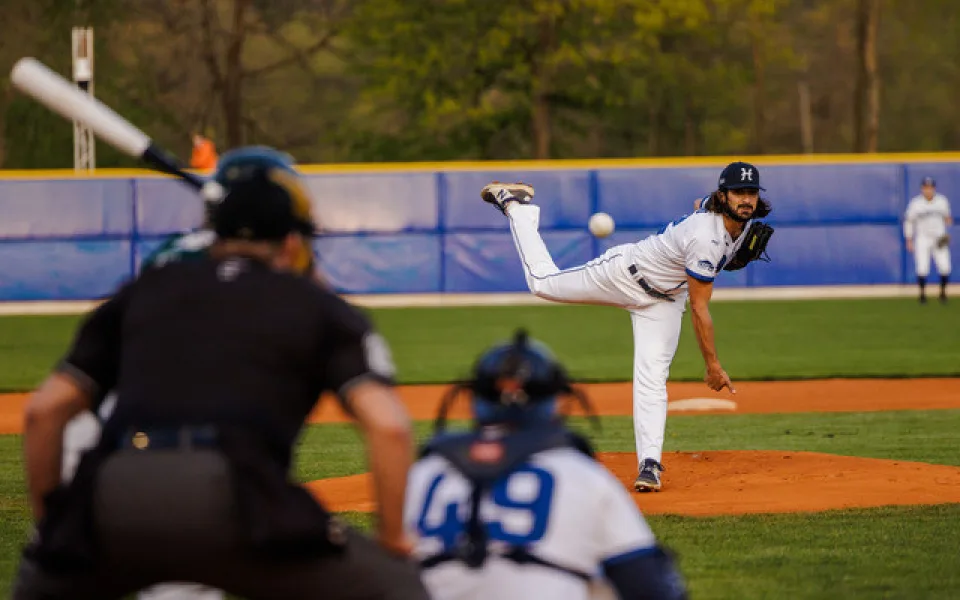 Baseballová Extraliga odstartovala a Sokol Hluboká si z prvního víkendu odnáší shodné skóre 1:1 na zápasy proti Eagles Praha. O víkendu nastoupí proti úřadujícím mistrům z Brna.