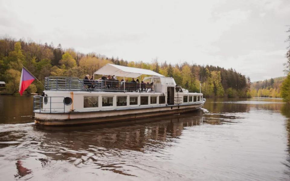 Hluboká nad Vltavou zve na tradiční Zahájení turistické sezony na Karlově Hrádku