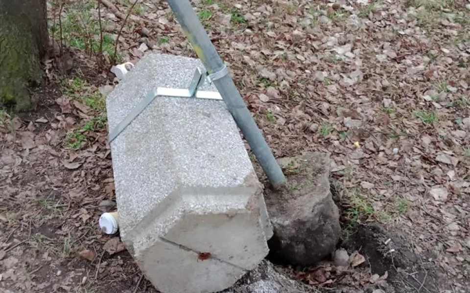 V Písku se stále potýkají s vandalismem, škodit do města přijíždějí i mladiství z okolních měst