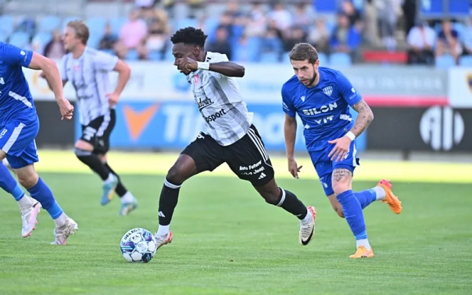 Fotbalisté Budějovic porazili v úvodní baráži Táborsko 2:1 gólem v nastavení