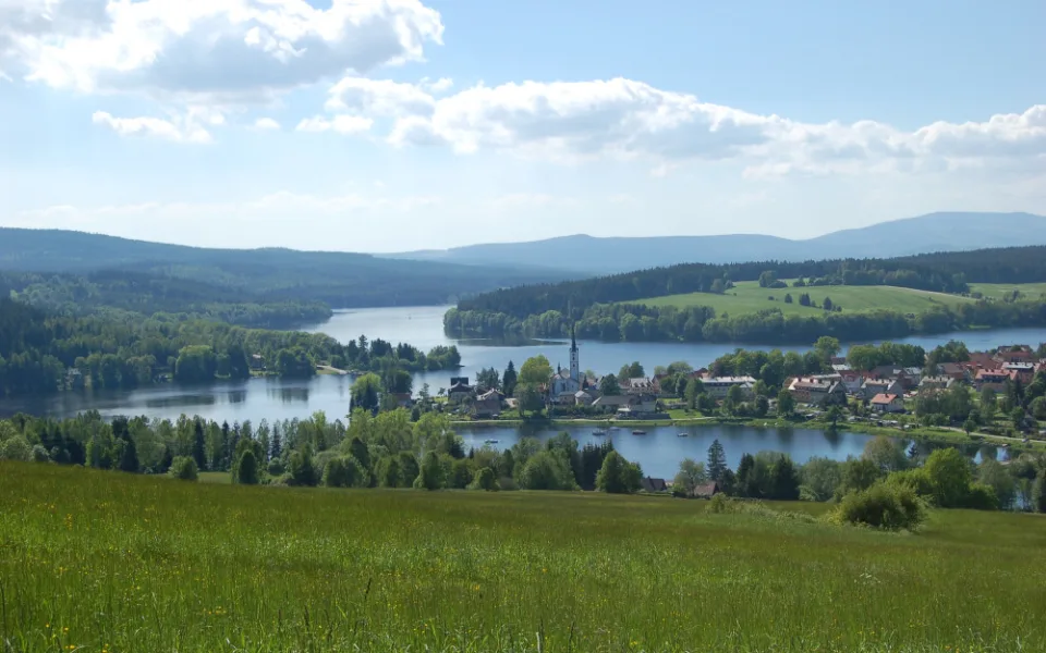 Frymburk získal statut lázeňského města, bude nabízet rašelinu