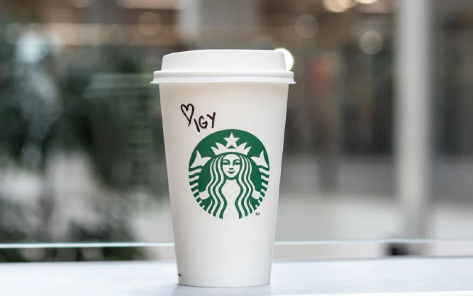 Léto v IGY láká na Mimoně, Starbucks, Barre, Kabelkový veletrh nebo soutěžte o Cupra Formentor